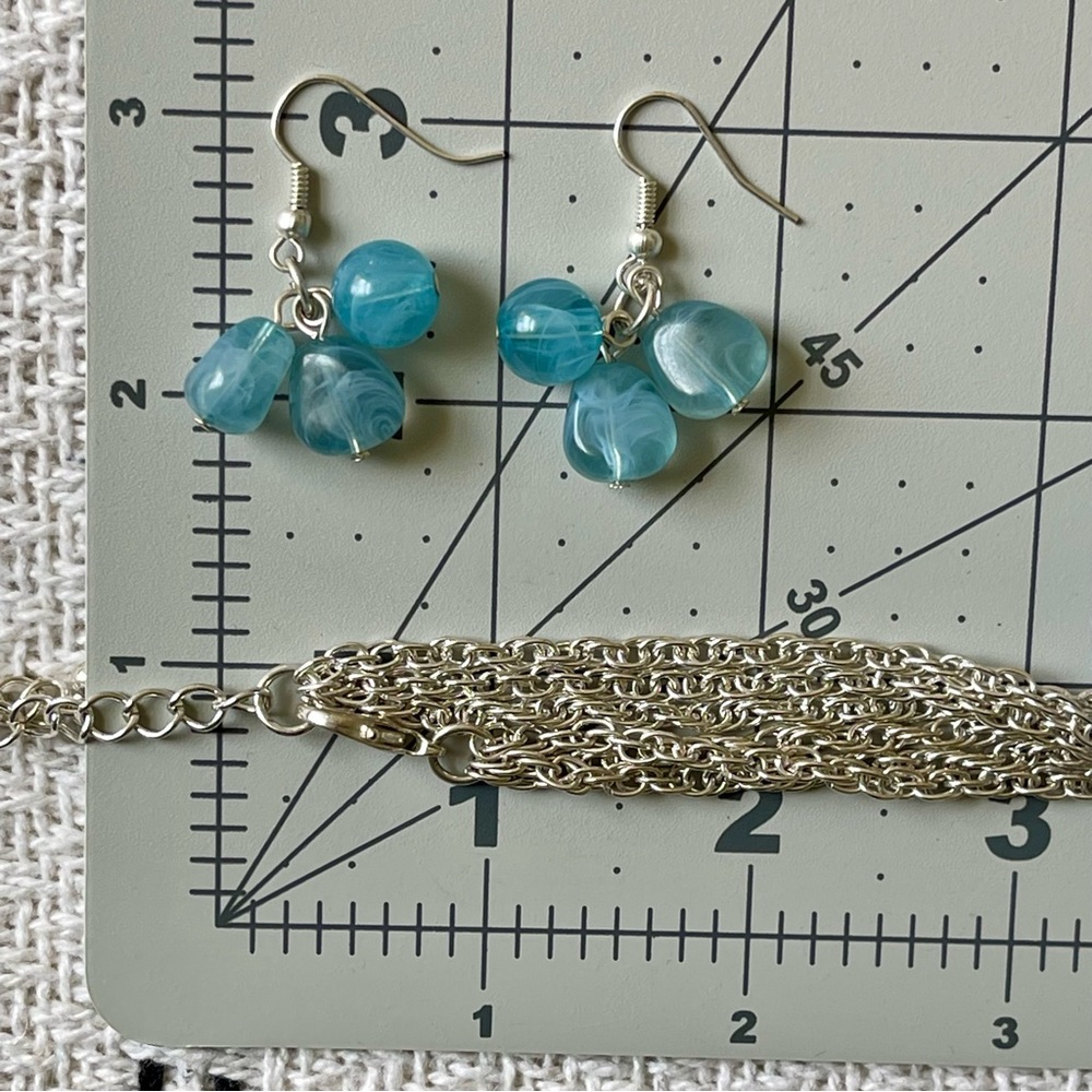 Set Of Earrings & Necklace Blue Raindrop Teardrop Acrylic Multi-layered 24"+3" - Picture 5 of 8